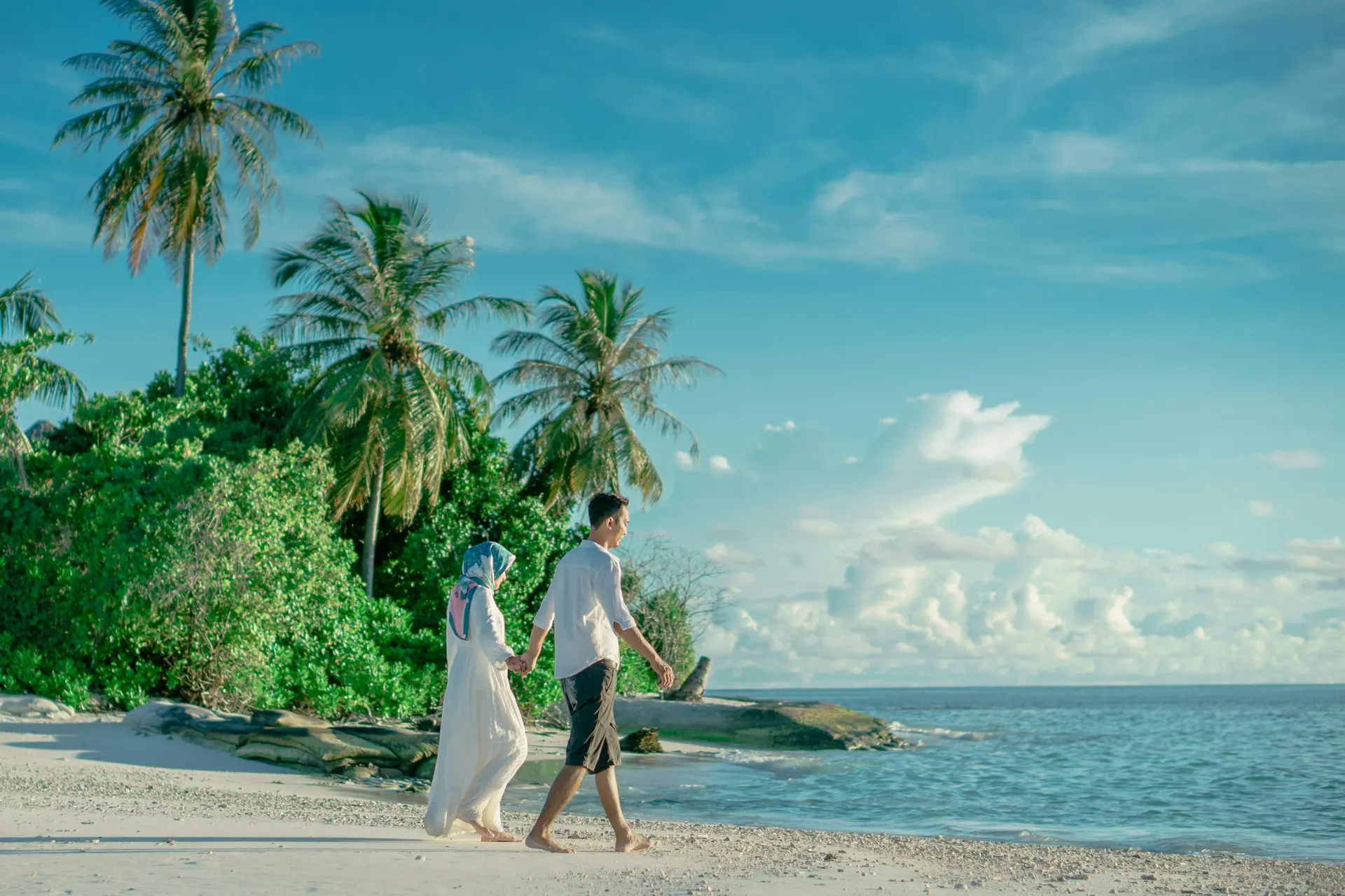 Soft luxury Malaysia honeymoon packing story